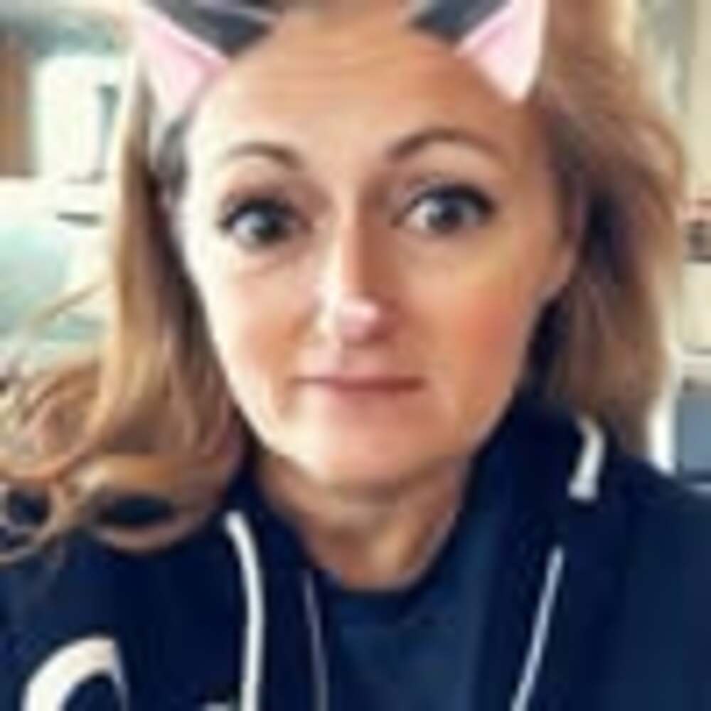 Meet your Posher, Deb